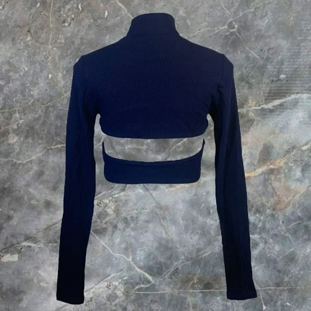 H:ours Bolt Top in Navy